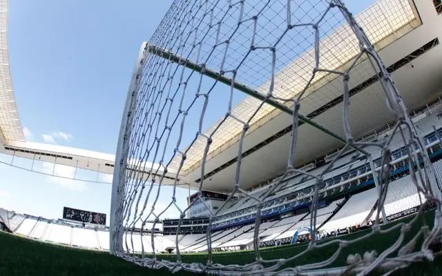 Flamengo escolhe Cariacica para jogar contra o Athletico, Corinthians  havia recusado empréstimo da Arena
