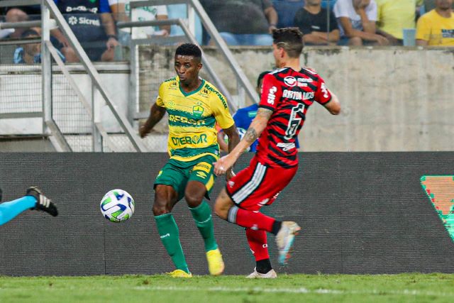 Sampaoli desabafa, Deyverson faz revelação, Ayrton Lucas triste: veja principais notícias do Flamengo hoje