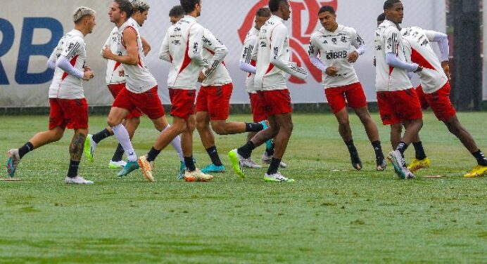 Flamengo finaliza 1° treino com foco na ‘decisão’ contra o Grêmio, pela Copa do Brasil