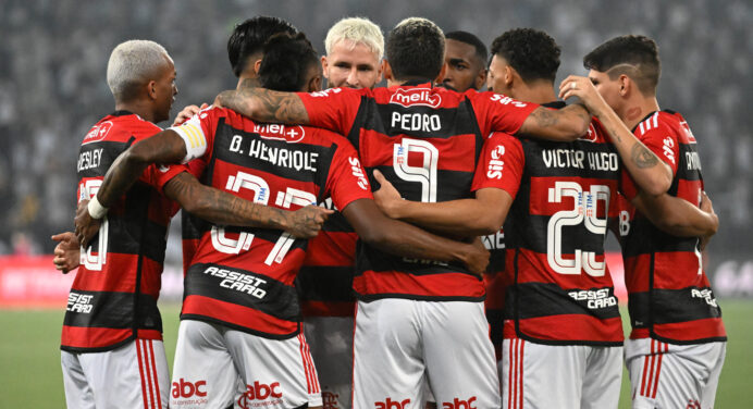 Contratos renovados! Flamengo amplia parcerias com Tim, AmBev e Braziline