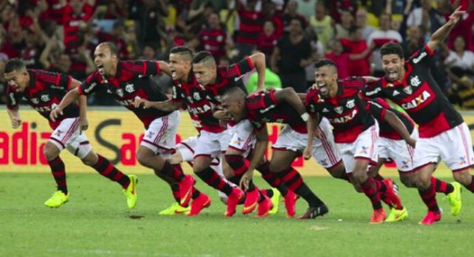 Ex-Flamengo rasga elogios para Tite, alvo do Rubro-Negro: “É o melhor do Brasil”