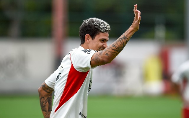 Primeiro treino pós-Sampaoli é marcado por clima leve entre jogadores e Mário Jorge no Flamengo