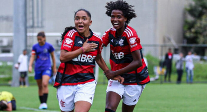 É campeão! Flamengo goleia o Rio de Janeiro por 5 a 0 e conquista título da Copa Rio Feminina Sub-17