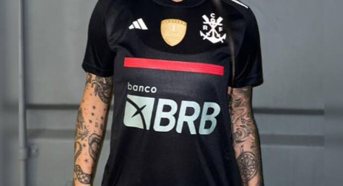 Flamengo aprova inclusão de item polêmico em camisa 3