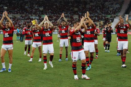 Elenco do Flamengo no Maracanã