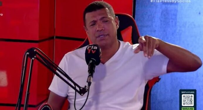 “Se deixa aquele grupo, ia ter mais taças”: ex-Flamengo lamenta desmanche de time no passado