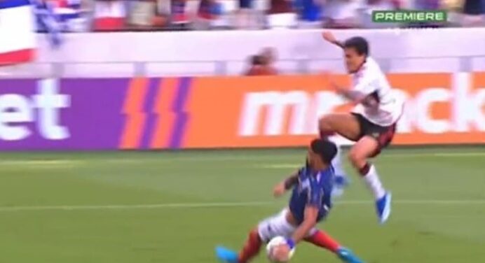 Cadê o VAR? Torcedores do Flamengo reclamam de pênalti não marcado contra o Fortaleza