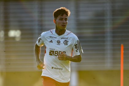 Erick Pulgar em treino do Flamengo