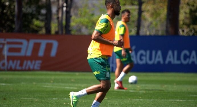 Santos busca contratação de lateral revelado pelo Flamengo