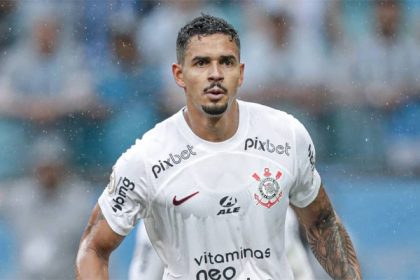 Lucas Veríssimo pelo Corinthians