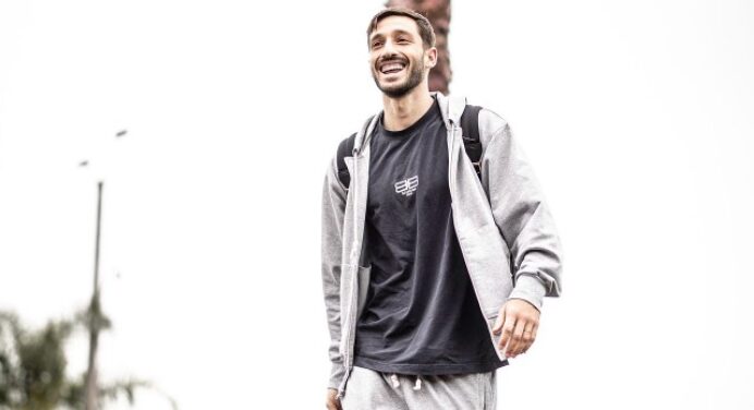 Roma cede, e Flamengo fica perto de contratar Viña