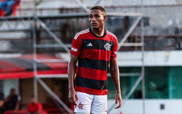 Desfalque na Copinha: Flamengo confirma lesão de joia da base