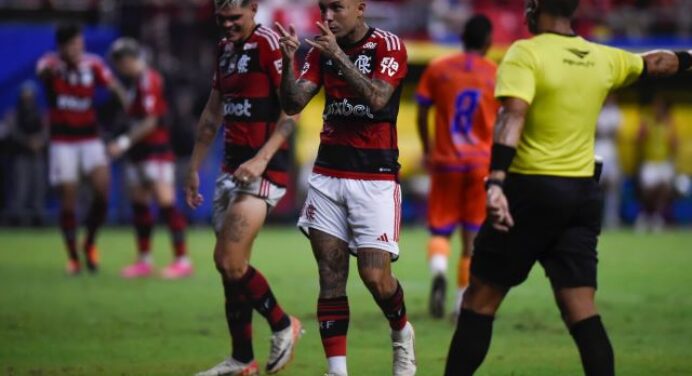 Flamengo tem 4 vitórias nos últimos 5 jogos na Arena da Amazônia
