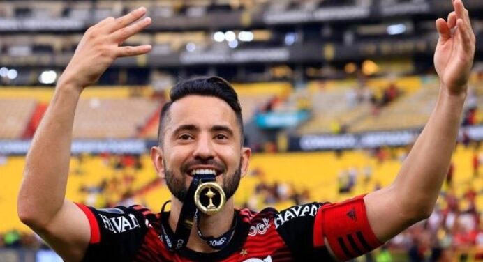 Novo capitão: veja quem é o favorito para assumir a faixa com saída de Everton Ribeiro do Flamengo