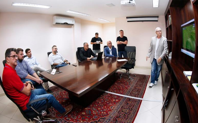 Reunião da FERJ para uso do VAR