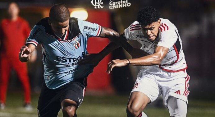 ÉPICO! Flamengo faz gol no último lance, elimina Botafogo-SP e avança na Copinha