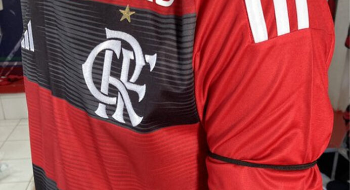 Torcedores detonam homenagem do Flamengo a Denir: “Inacreditável”