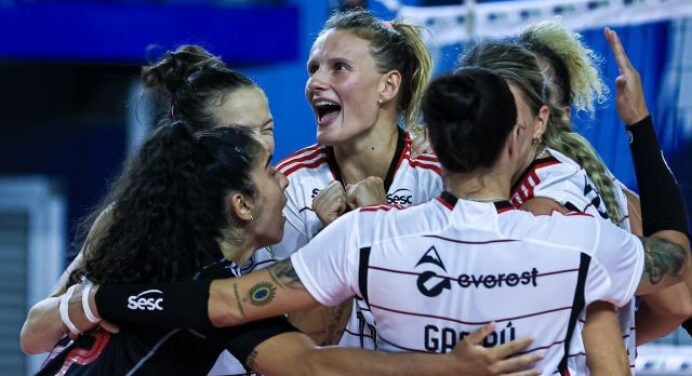 Flamengo bate Bluvolei em Santa Catarina e mantém liderança da Superliga