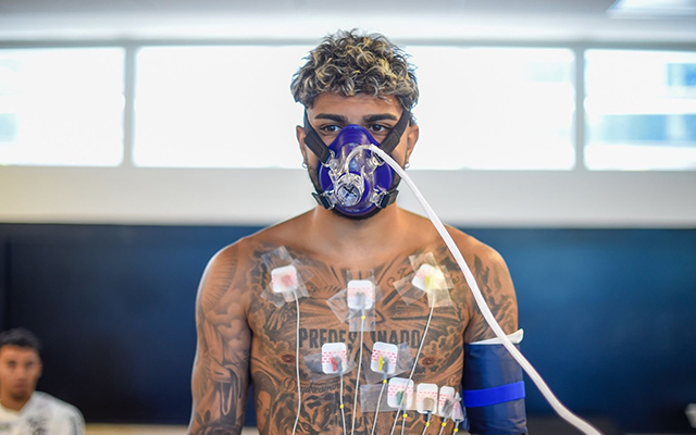 Condição física de Gabigol em reapresentação agrada Flamengo