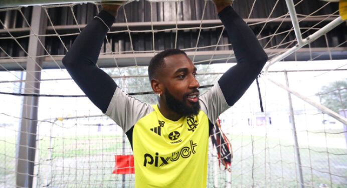 Gerson valoriza faixa de capitão no Flamengo: “Um sonho”