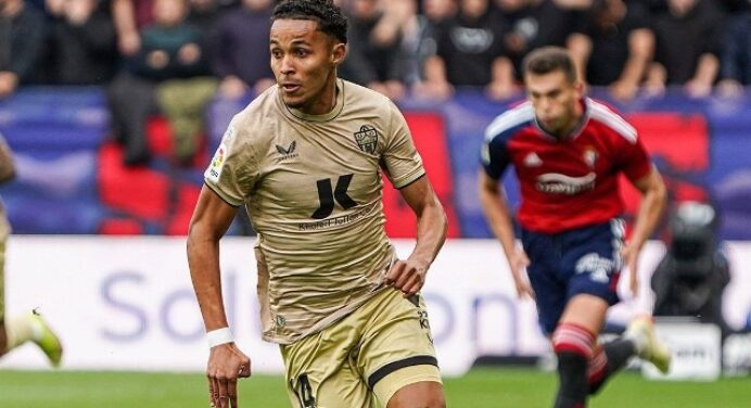 Ex-Flamengo, Lázaro negocia com clube da Série A do Brasileirão