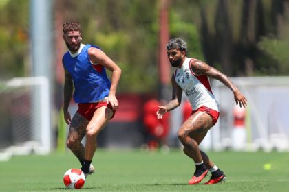 Léo Pereira e Gabigol em treino do Flamengo