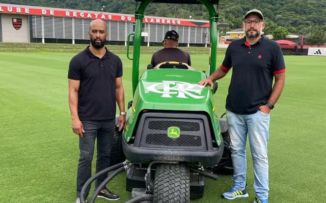 Flamengo cria equipe interna para cuidar de gramado do CT e projeta excelência em 2024