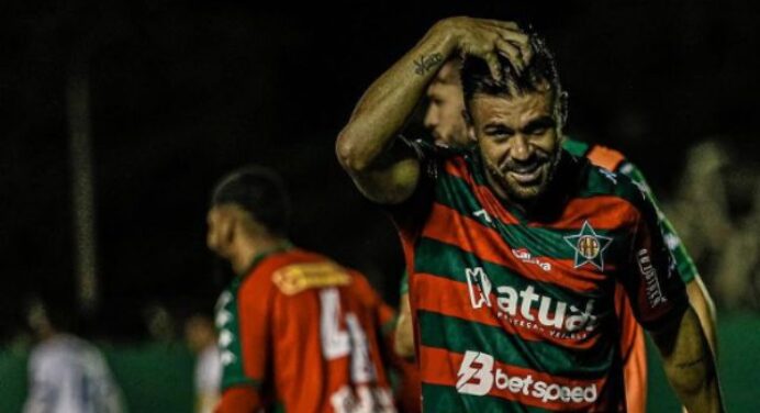 Carioca: veja a provável escalação da Portuguesa para jogo contra o Flamengo