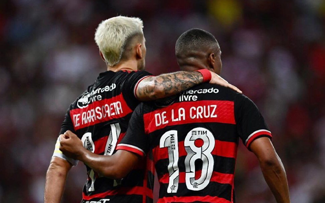 Arrascaeta e De La Cruz no Flamengo