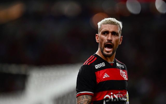 Sonha em jogar na Europa? Arrascaeta é sincero em resposta sobre futuro no Flamengo