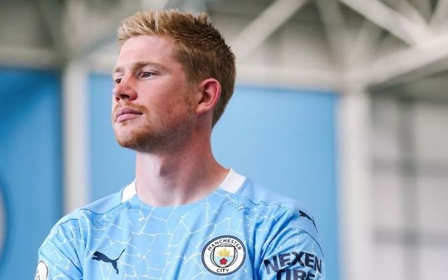 Astro do Manchester City, De Bruyne revela inspiração em jogador do Flamengo