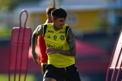 Erick Pulgar em treino do Flamengo