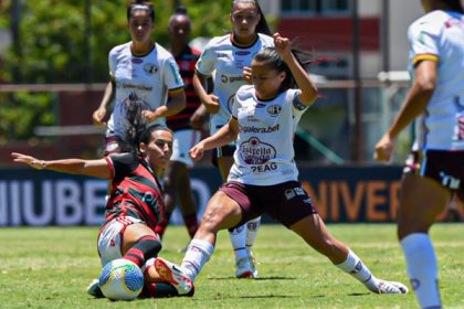 Flamengo e Ferroviária, pela Supercopa do Brasil Feminina