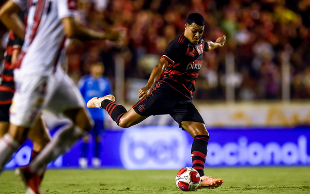 Perfomances flamengo: Pedro brilha com hat-trick, Igor Jesus