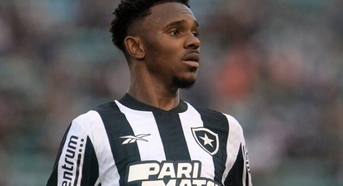 Botafogo tem desfalque confirmado para jogo contra o Flamengo