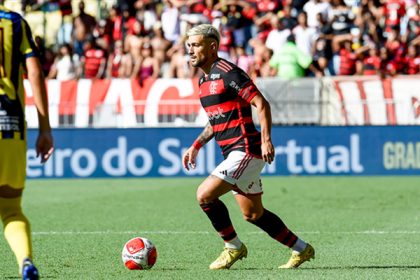 Arrascaeta em Flamengo x Madureira, pela 11ª rodada do Campeonato Carioca - 02/03/2024