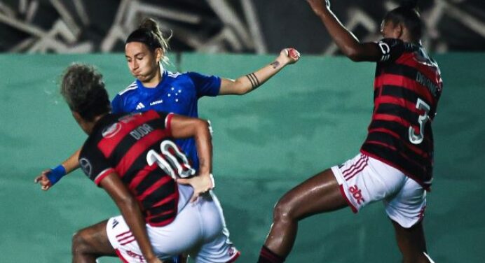 Flamengo perde para o Cruzeiro e segue sem vitória no Brasileirão Feminino