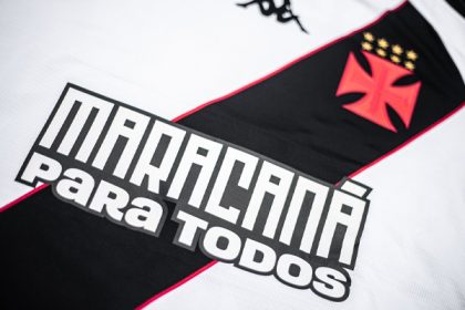 Frase "Maracanã para todos" em camisa do Vasco