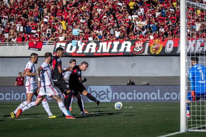 Flamengo e Atlético-GO no Brasileirão