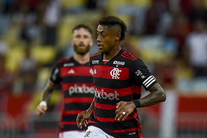 Bruno Henrique pelo Flamengo