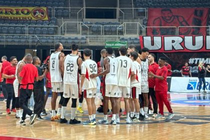 Flamengo atropela Botafogo no NBB