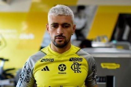 Arrascaeta em treino do Flamengo