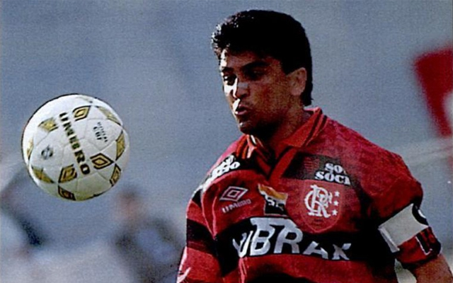 Bebeto pelo Flamengo em 1996