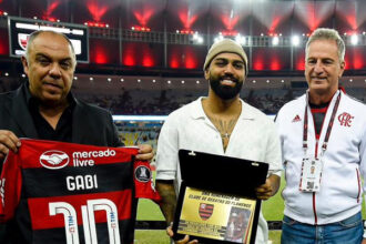 Marcos Braz, Gabigol e Rodolfo Landim no Flamengo