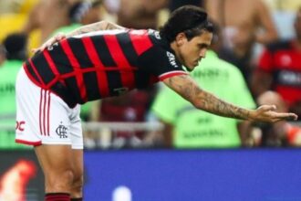 Pedro comemora gol do Flamengo sobre o Amazonas