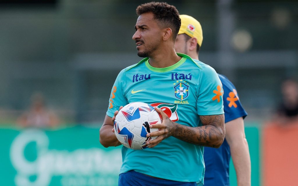 Bruno Spindel quebra silêncio sobre interesse do Flamengo em Danilo