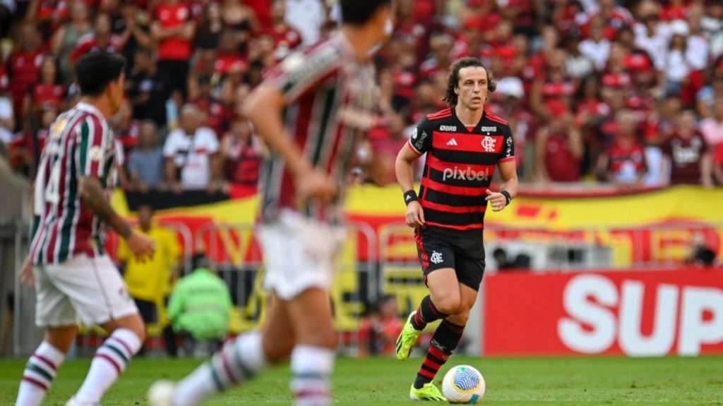 Braz exalta David Luiz e atualiza situação para renovação de contrato do zagueiro com o Flamengo