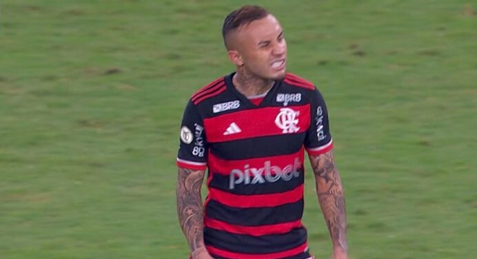 Cebolinha pode ficar de fora dos próximos 5 jogos do Flamengo no Brasileirão