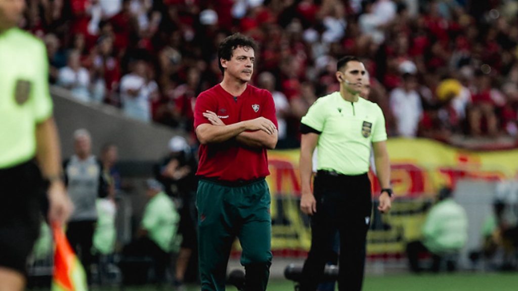 Fluminense demite Fernando Diniz após derrota para o Flamengo