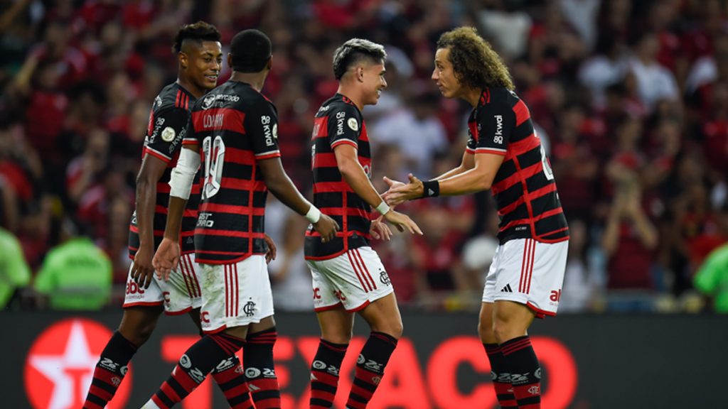 Flamengo chega à 6ª vitória seguida e emplaca melhor sequência após título do Carioca